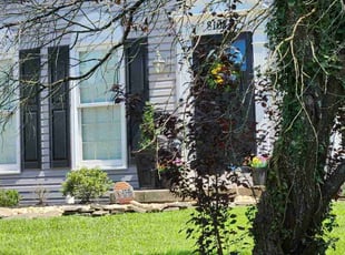 Sonja H.'s Flower Bed Weeding service result