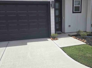 William (.'s grass maintenance service result