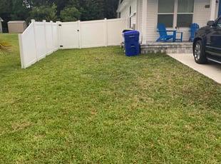 Malerie s.'s lawn care service result