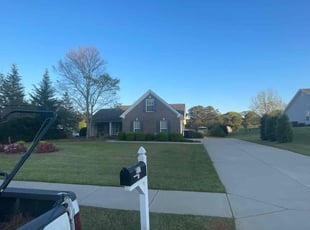 Thomas L.'s turf maintenance service result