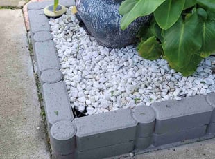 Gina W.'s Flower Bed Weeding service result