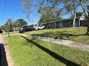 Wendy H.'s lawn care service result
