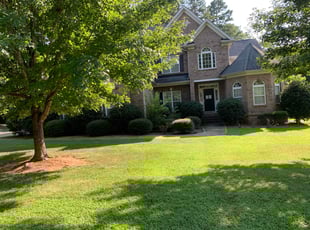 Jennifer J.'s turf care service result