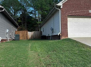 Eve W.'s lawn maintenance service result
