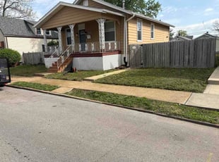 Yolanda N.'s lawn care services service result