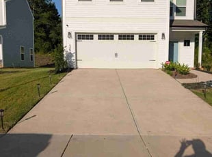 Wendy H.'s lawn maintenance service result