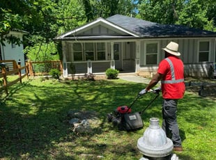 Alejandro M.'s lawn care services service result