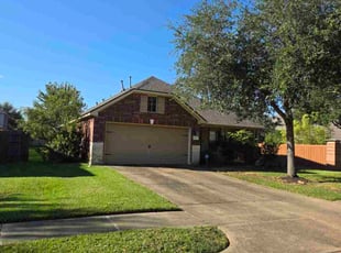 Yvonne B.'s lawn care services service result