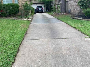 John D.'s lawn service service result