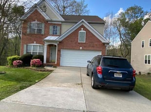 Dahada W.'s lawn service service result