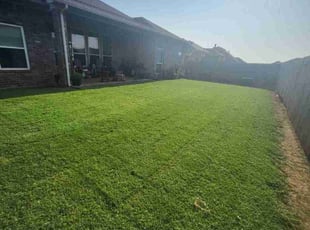 Brooke W.'s lawn care services service result