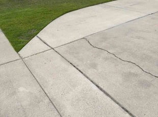 Angel V.'s lawn care services service result