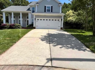 Hanna G.'s lawn service service result