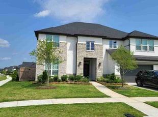 Keisha J.'s grass maintenance service result