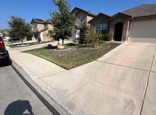 Kathy K.'s lawn service service result