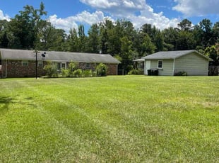 Lorne R.'s grass maintenance service result