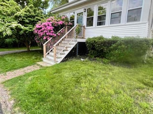 Angela M.'s lawn care services service result