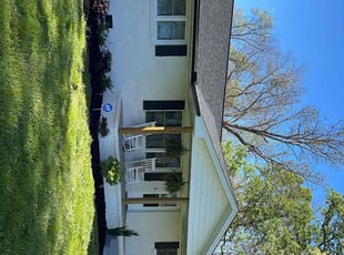 Raheem W.'s Flower Bed Weeding service result