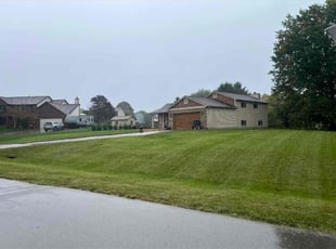 Shanna G.'s lawn service service result