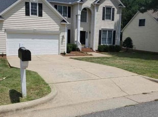 Chris L.'s turf care service result