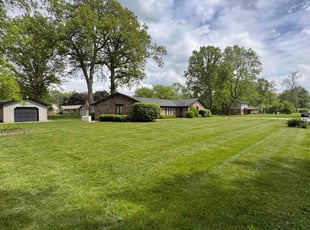 Pamela G.'s lawn care services service result