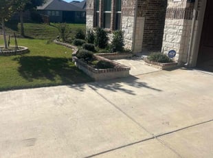 Kalaun W.'s Bush Trimming service result