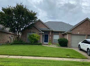 Elizabeth B.'s lawn care service result