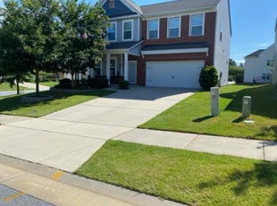 Shannon N.'s lawn service service result