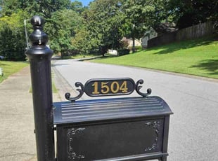 Frances S.'s lawn maintenance service result