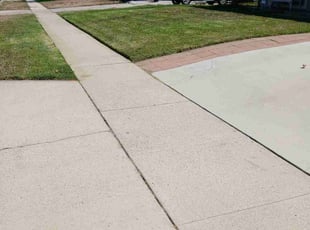 Jason T.'s landscaping services service result