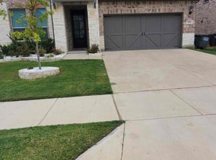 Dominic J.'s lawn maintenance service result