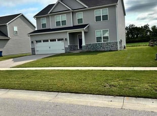 Candace M.'s lawn maintenance service result