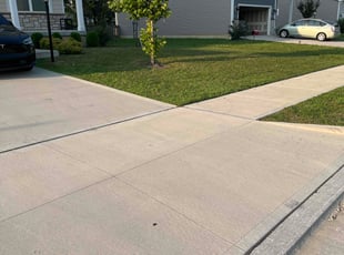 Jossie C.'s lawn maintenance service result
