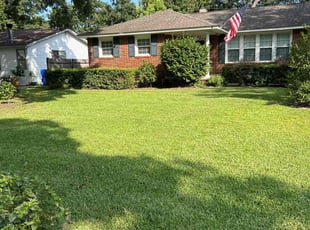 Heather B.'s lawn care services service result