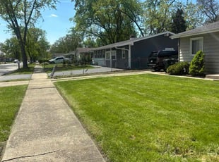 Andria T.'s lawn care services service result