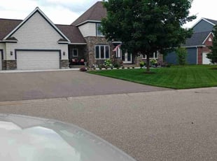 Richard R.'s lawn care services service result