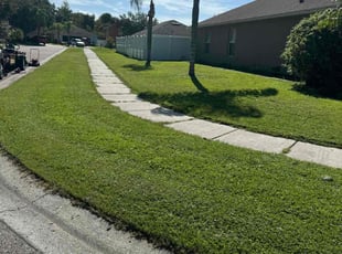 Karen B.'s lawn service service result