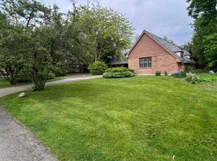 Erin C.'s grass cutting service result