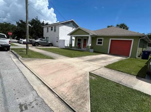 Laura W.'s lawn care service result