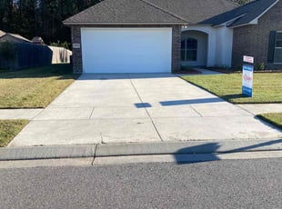 Yanick A.'s grass maintenance service result