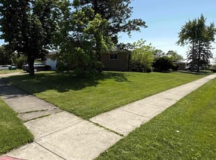Carol K.'s lawn service service result