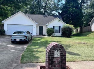 Shanon K.'s lawn care service result