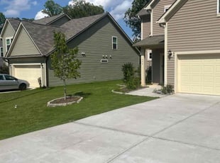 Brenda E.'s grass cutting service result