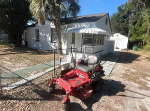 Kaitlyn Z.'s lawn maintenance service result