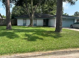 Becky D.'s grass cutting service result