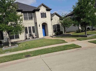 Melanie P.'s lawn care service result