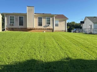 Aaron S.'s lawn maintenance service result