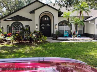 Maria S.'s lawn care services service result