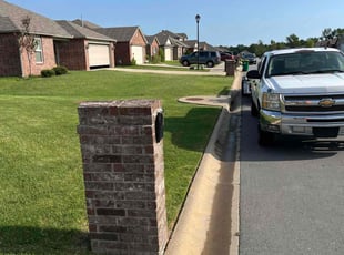 Terri W.'s lawn care services service result