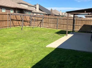 Jeanetta T.'s lawn care services service result